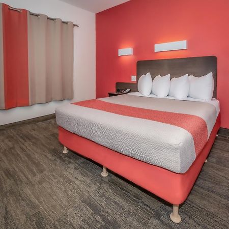 Motel 6-Saskatoon, Sk Eksteriør billede