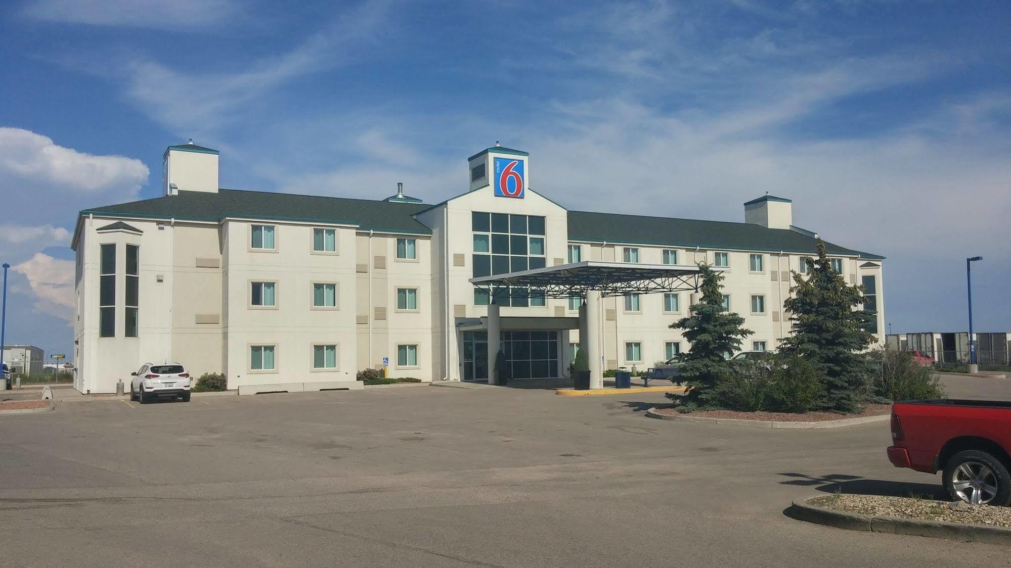 Motel 6-Saskatoon, Sk Eksteriør billede