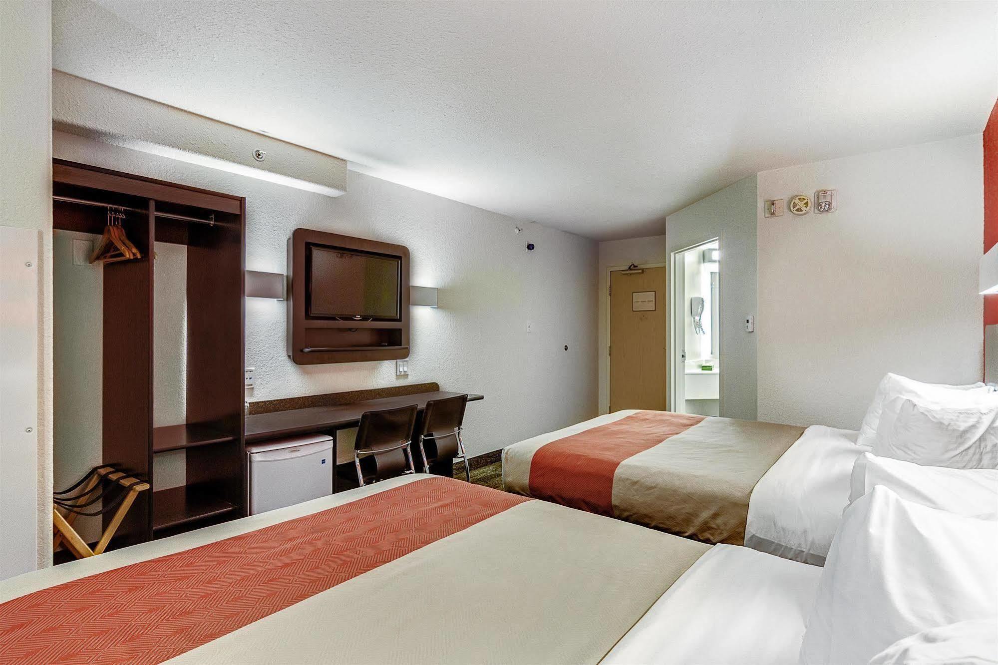 Motel 6-Saskatoon, Sk Eksteriør billede